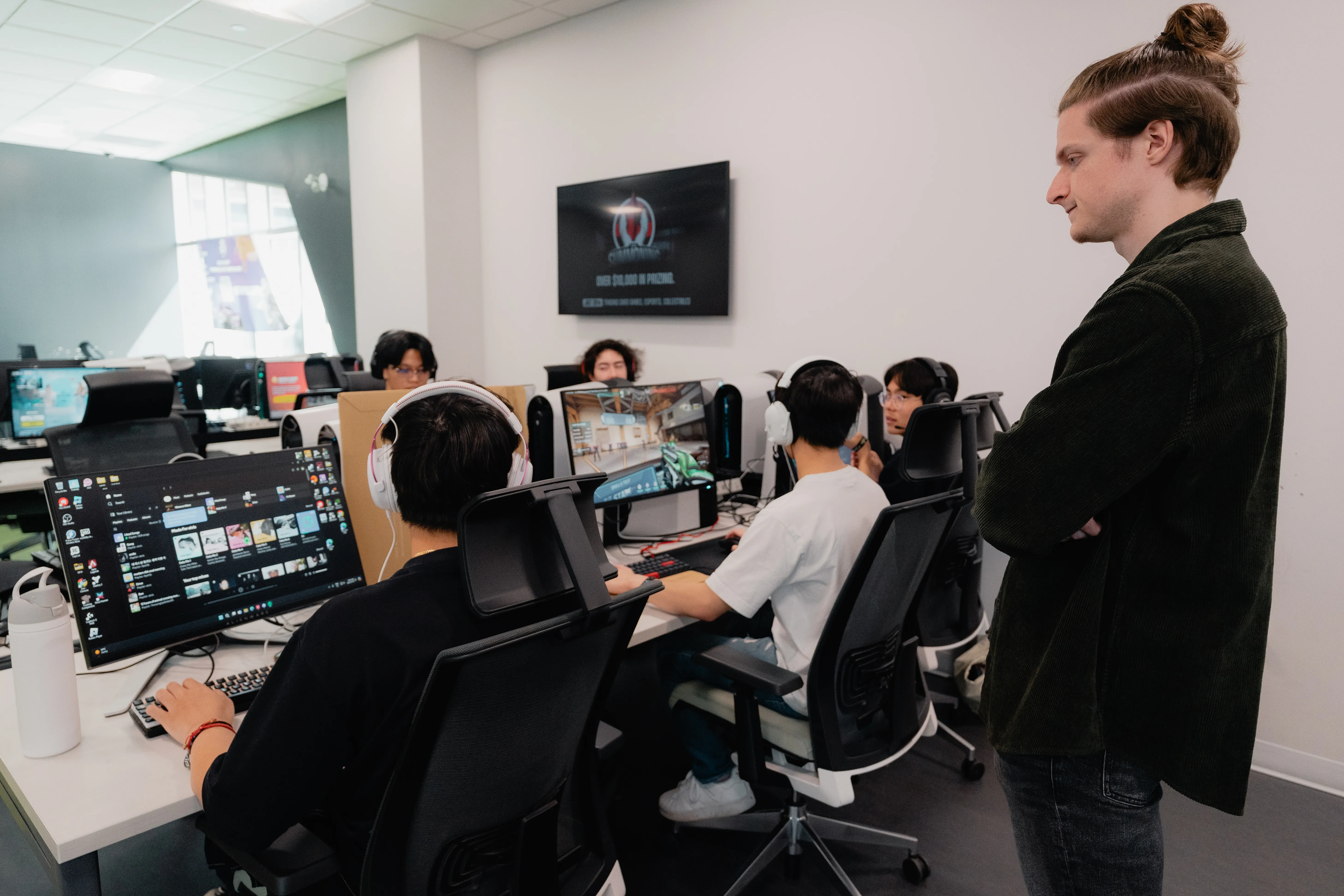 esports pc station row